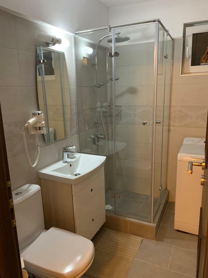 Apartament Cristina Бухарест Екстер'єр фото