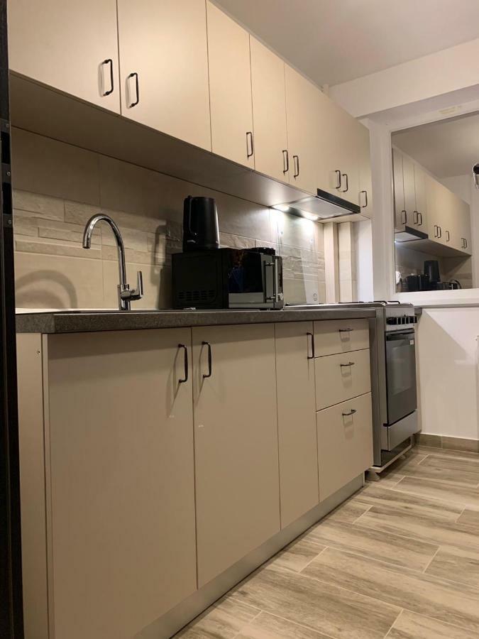 Apartament Cristina Бухарест Екстер'єр фото